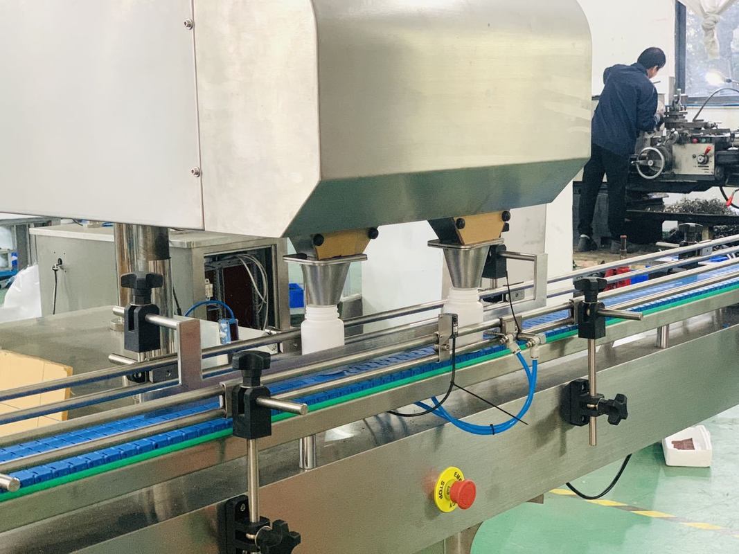 ক্ষমতা গণনা এবং ভর্তি মেশিন, ক্ষমতা: প্রতি মিনিটে ১০-১২০ বোতল, মেশিনের ওজন: ৩২০ কেজি