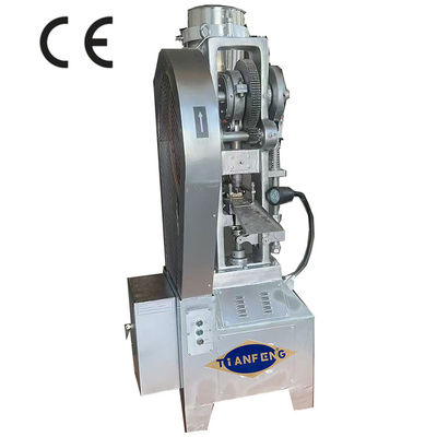 একক স্তর ট্যাবলেট আউটপুট ফুল বাস্কেট ট্যাবলেট প্রেস 60 KN চাপ এবং 2800 পিসি / ঘন্টা ক্ষমতা সঙ্গে